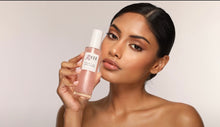 Load image into Gallery viewer, KEE Essential Rose Organic Facial Wash