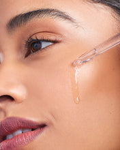 Load image into Gallery viewer, KEE Essential Viatmin C &amp; E Glow Serum
